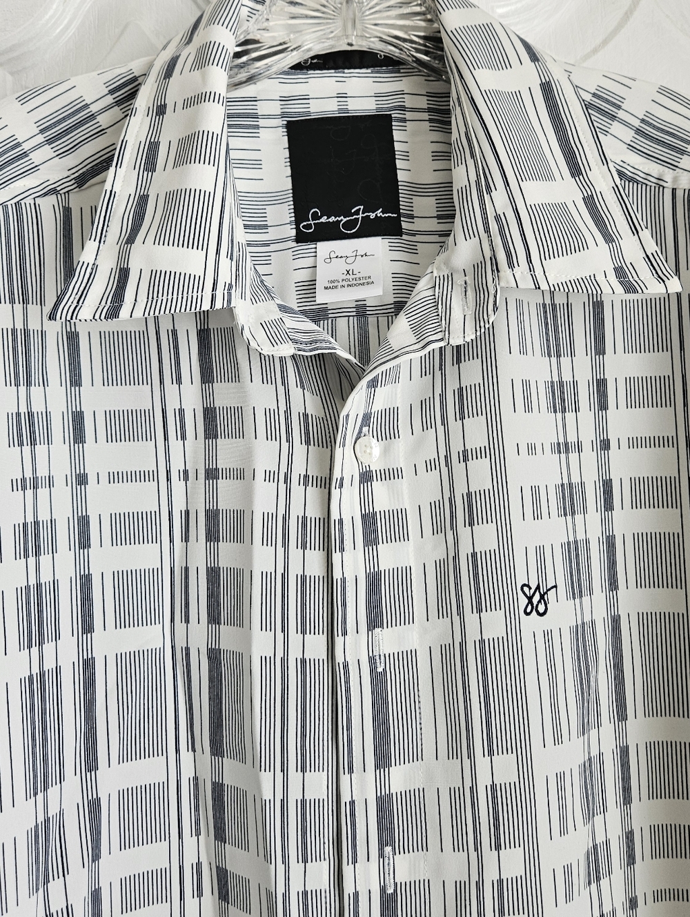Sean John Short-Sleeve Button-Down Plaid Shirt in White & Gray